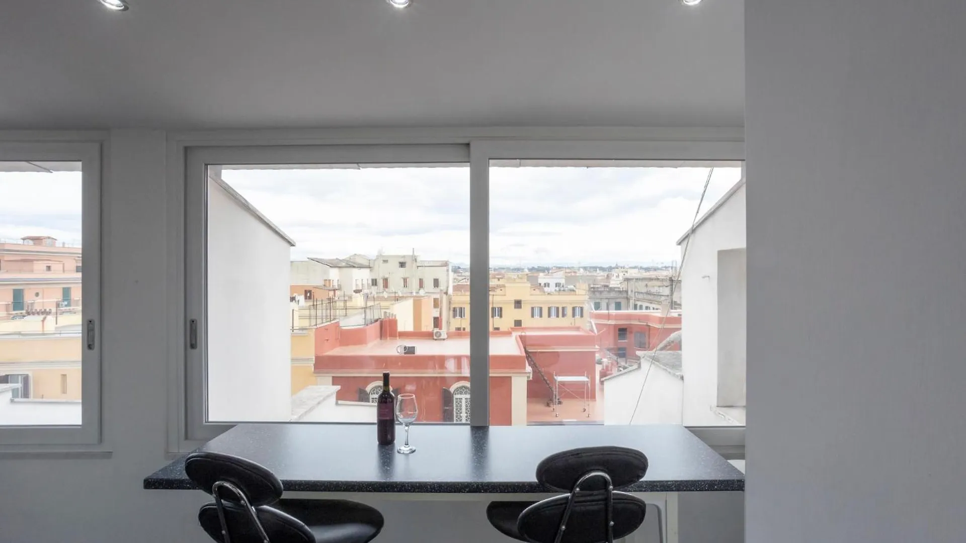 Apartment Homehouse Candia - Vatican Attic Rome
